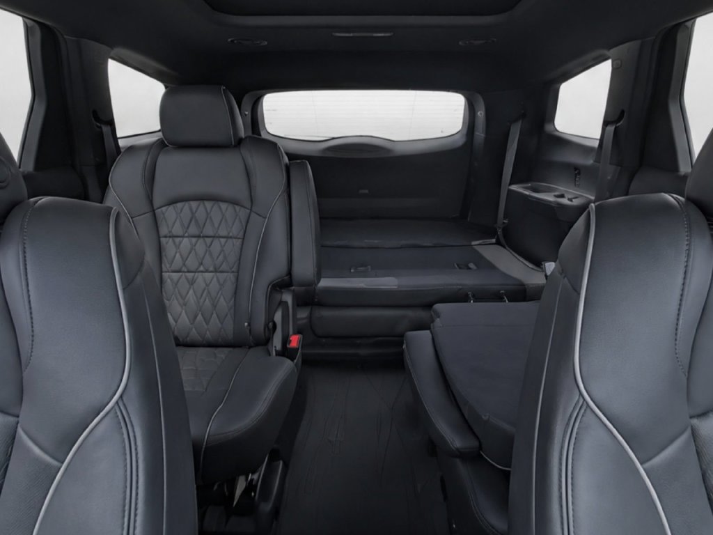 Certified 2023 Buick Enclave Avenir w/ Trailering Package, 5000 lbs. AWD/4WD image 22