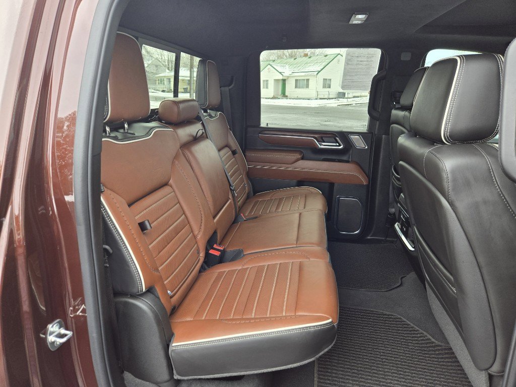 Used 2024 GMC Sierra 2500 Denali Ultimate image 31