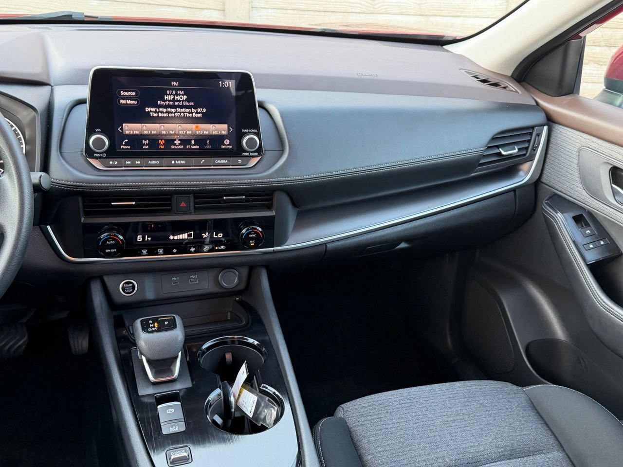 Certified 2023 Nissan Rogue SV FWD image 13