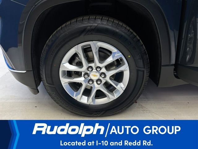 Used 2021 Chevrolet Traverse LT image 25