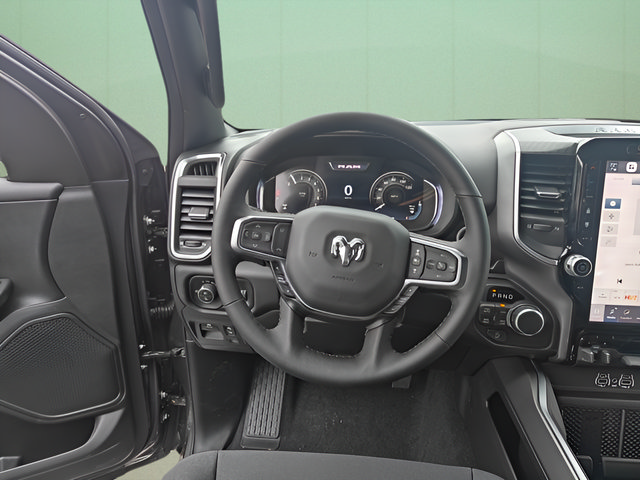 Used 2025 RAM 1500 Big Horn AWD/4WD image 19