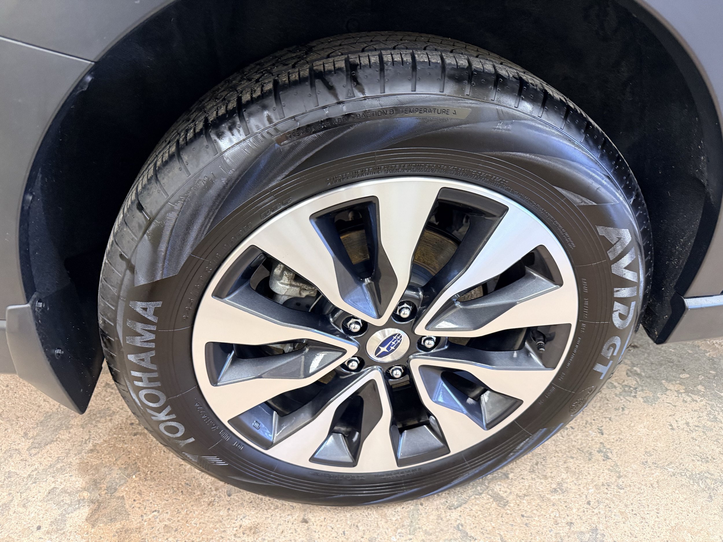 Used 2025 Subaru Outback Limited AWD/4WD image 40