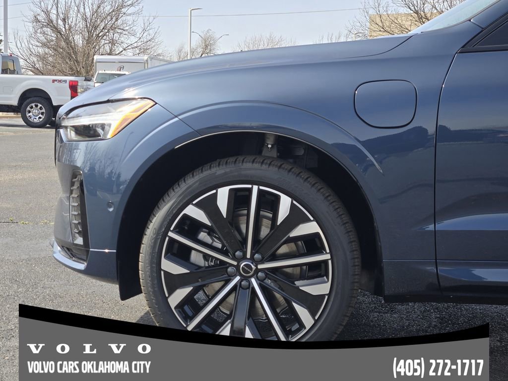 New 2026 Volvo XC60 T8 Ultra w/ Protection Package Premier image 6