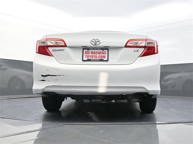 Used 2012 Toyota Camry LE image 32
