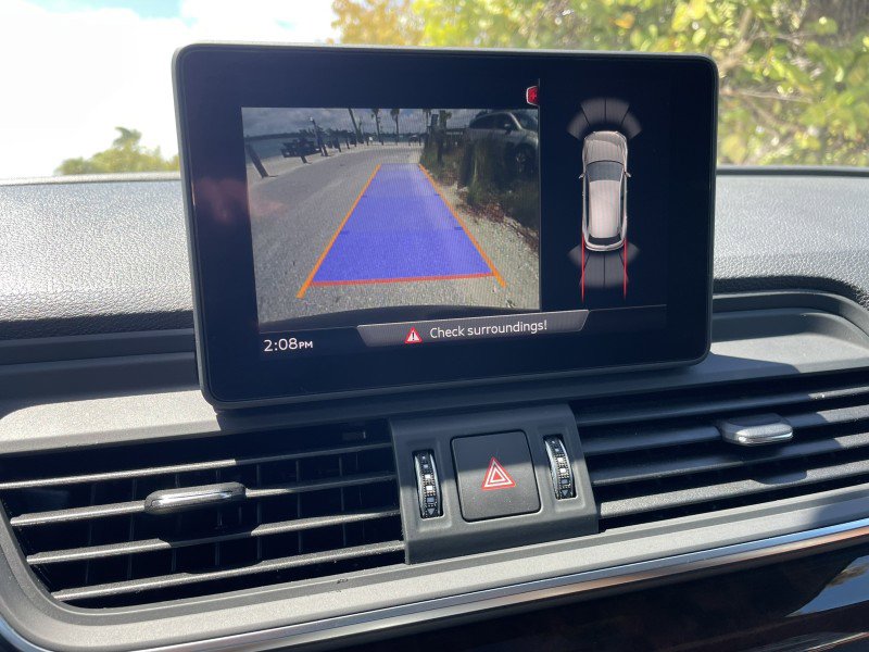 Used 2020 Audi Q5 2.0T Premium w/ Convenience Package image 18