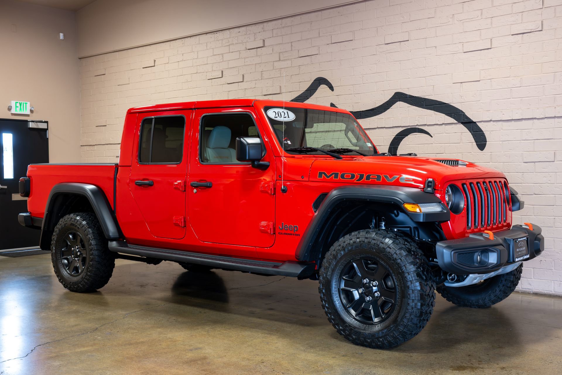 Used 2021 Jeep Gladiator Mojave w/ Uconnect 4C Nav & Sound Group image 2