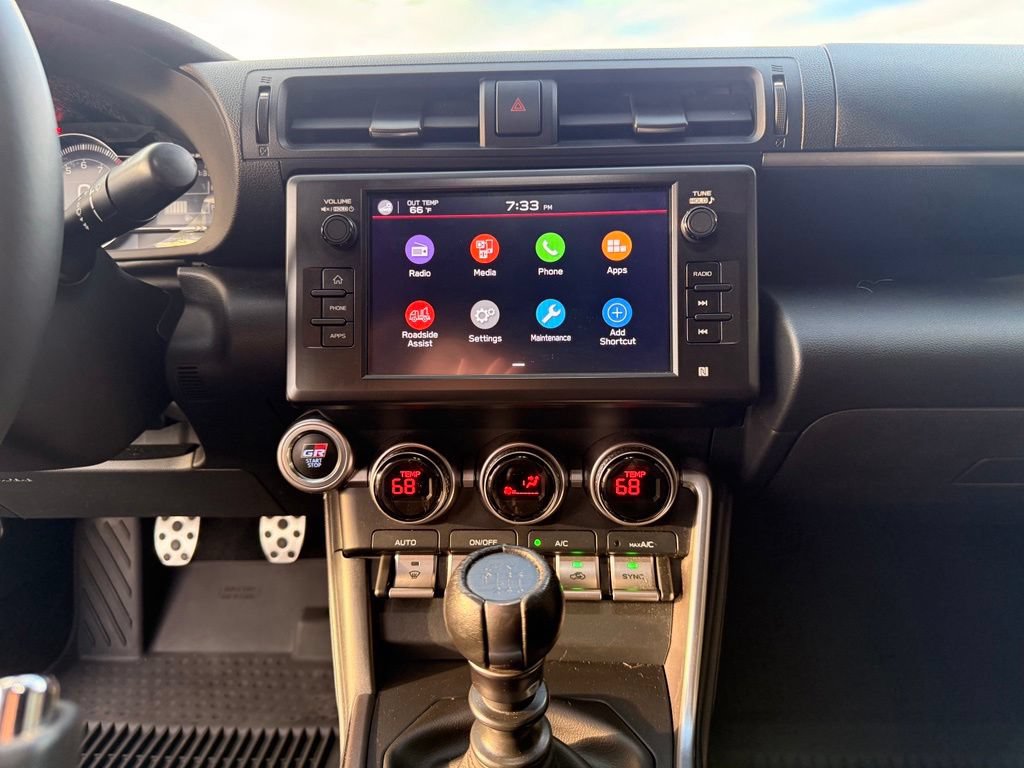 Used 2024 Toyota GR86 Premium w/ Performance Package RWD image 16