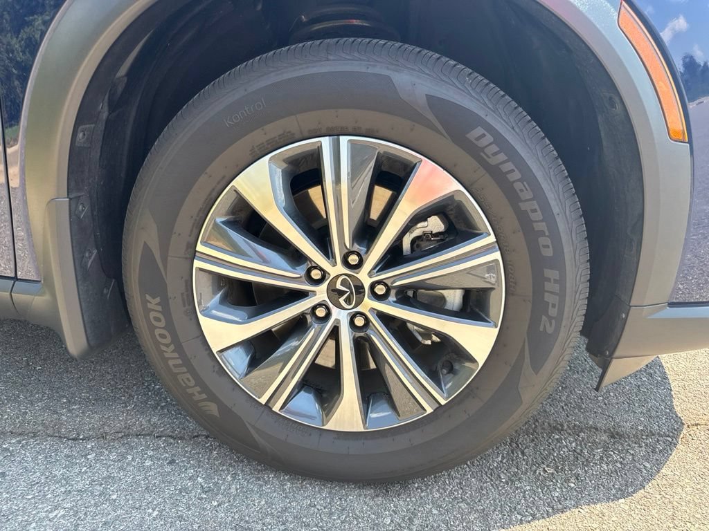 Used 2026 INFINITI QX60 Pure w/ Cargo Package AWD/4WD image 10