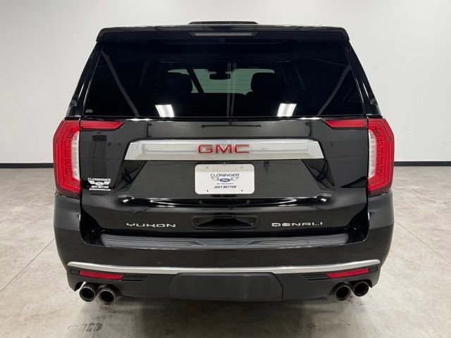 Used 2022 GMC Yukon XL Denali image 10