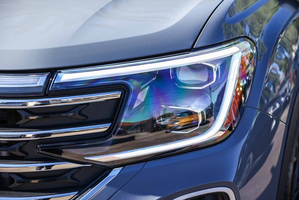 New 2026 Volkswagen Atlas SE image 10