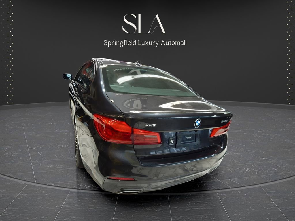 Used 2022 BMW 540i xDrive w/ M Sport Package image 8