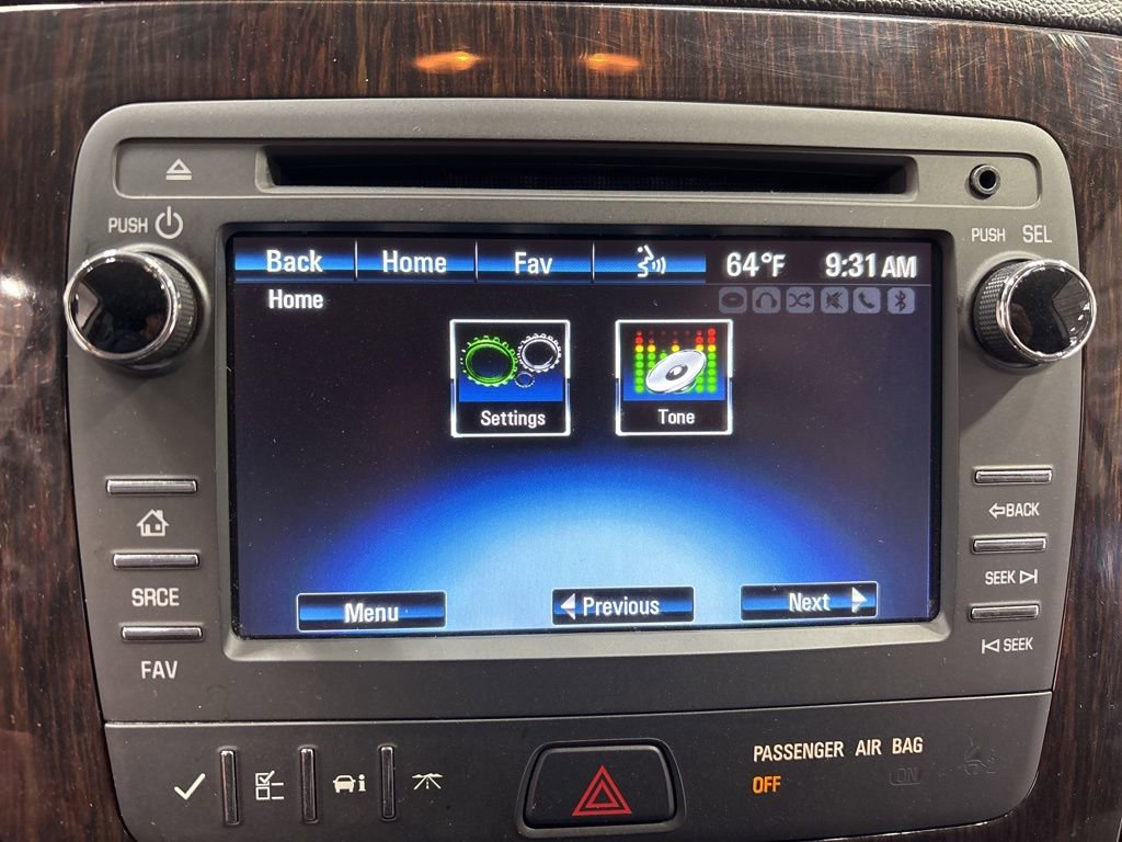 Used 2016 Chevrolet Traverse LT w/ Style and Technology Package image 20