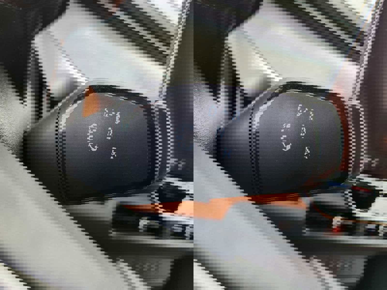 New 2025 Volkswagen ID. Buzz Pro S image 8