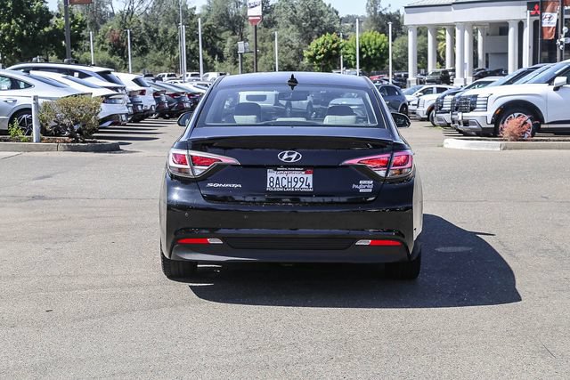 Used 2016 Hyundai Sonata Limited FWD image 4