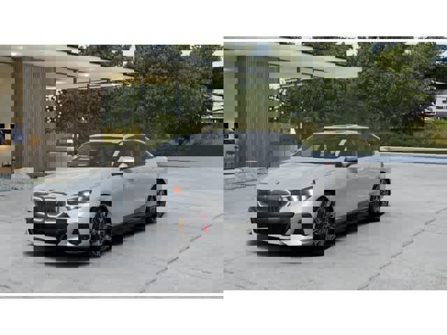 New 2027 BMW i5 xDrive40 AWD/4WD image 1