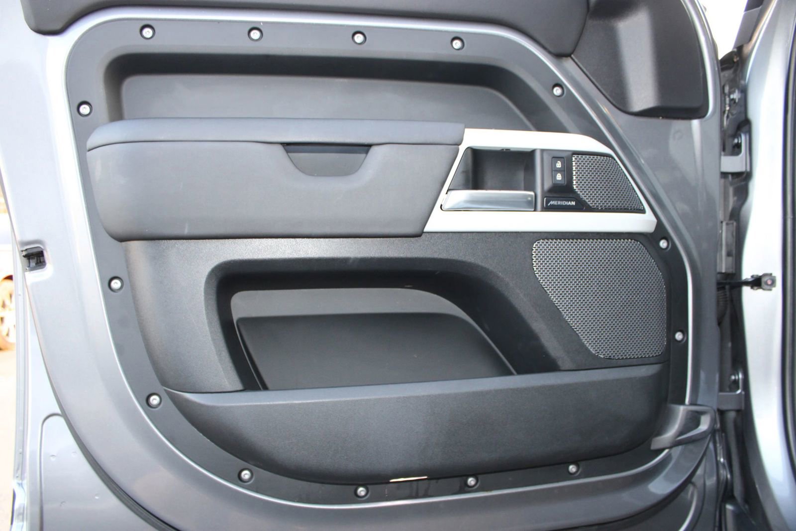Used 2024 Land Rover Defender 110 S AWD/4WD image 16