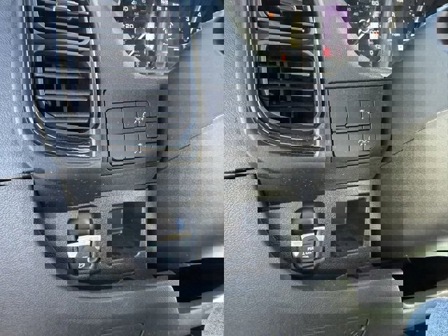 Used 2025 RAM ProMaster 2500 w/ Storage Group image 25