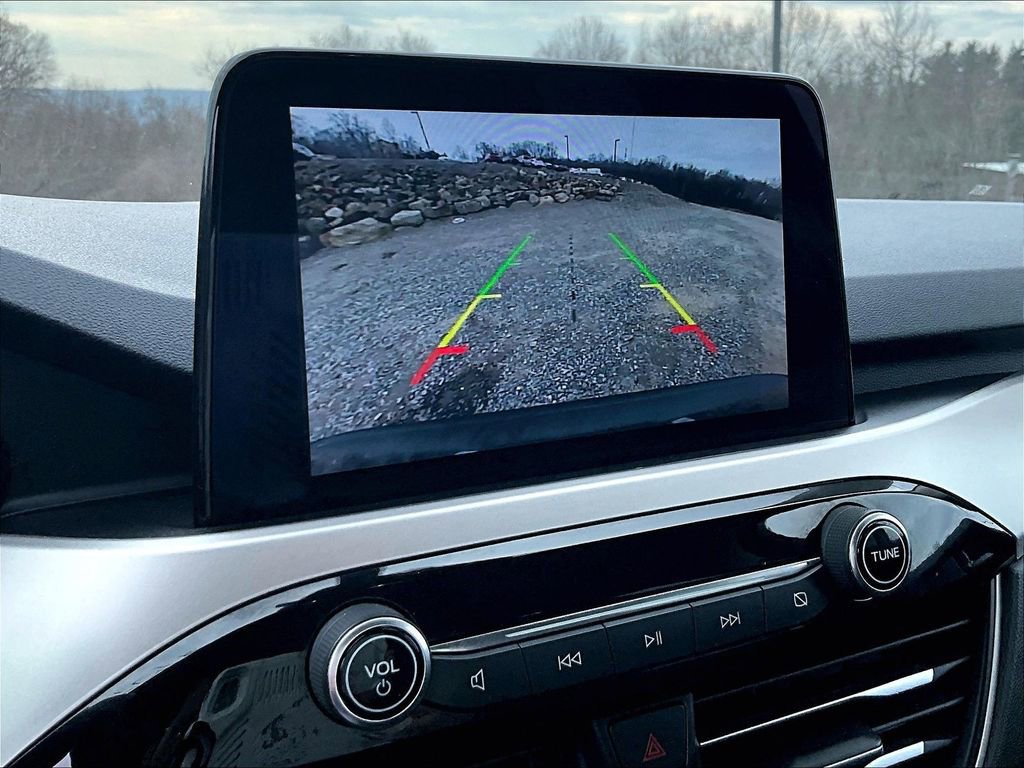 Used 2020 Ford Escape SEL image 17