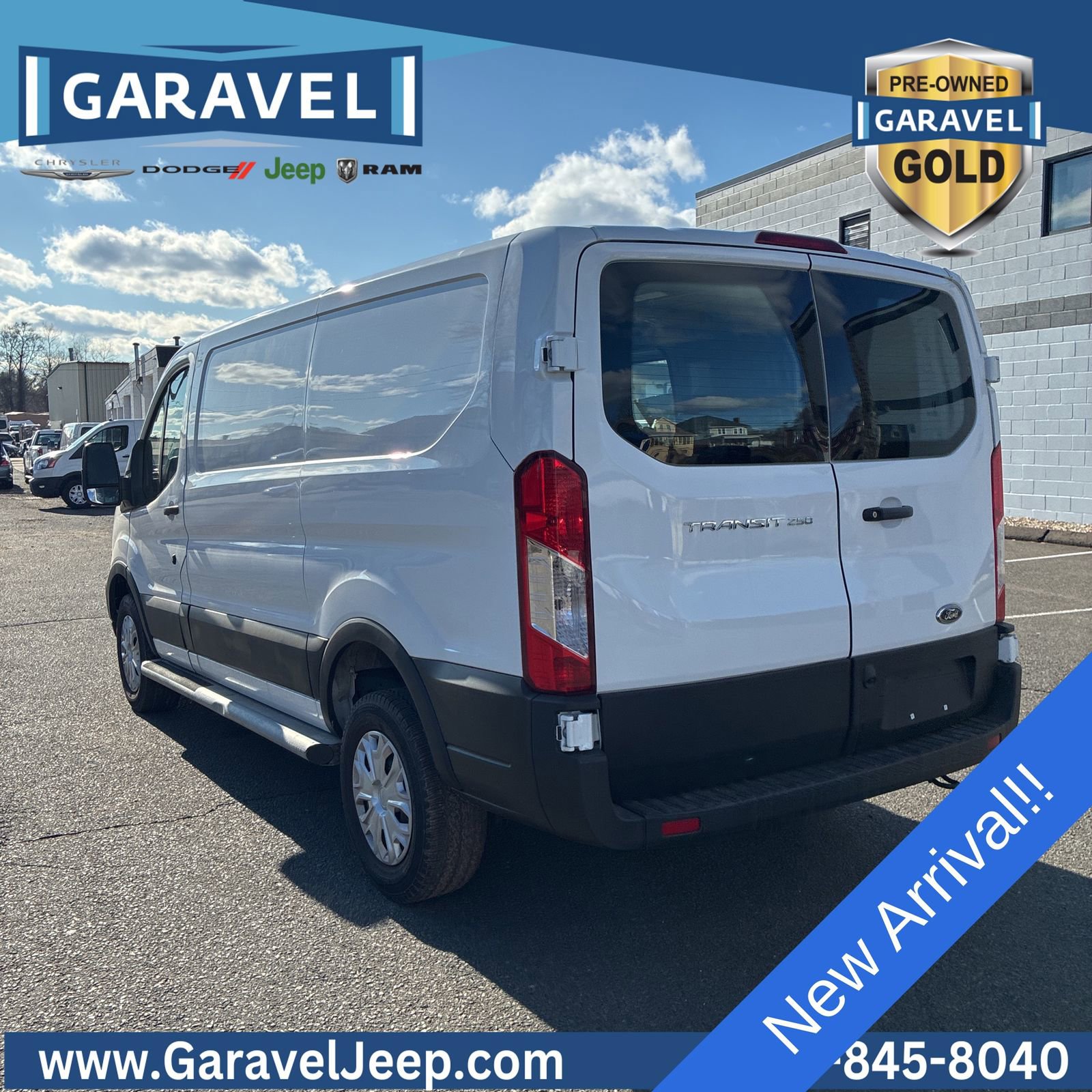 Used 2024 Ford Transit 250 Low Roof w/ Exterior Upgrade Package image 3