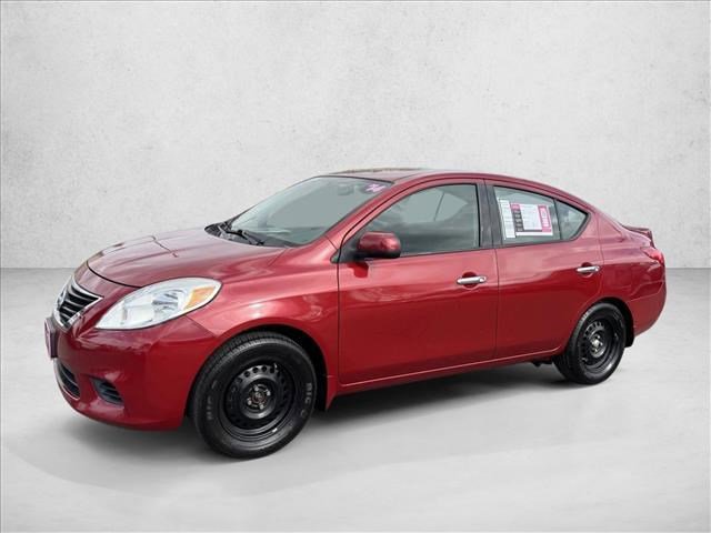 Used 2014 Nissan Versa SV