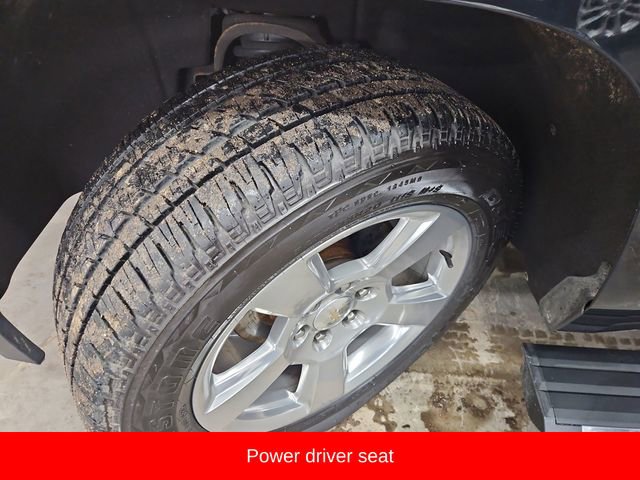 Used 2020 Chevrolet Suburban Premier image 16