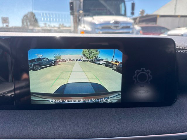 Used 2025 Nissan Kicks SV FWD image 16