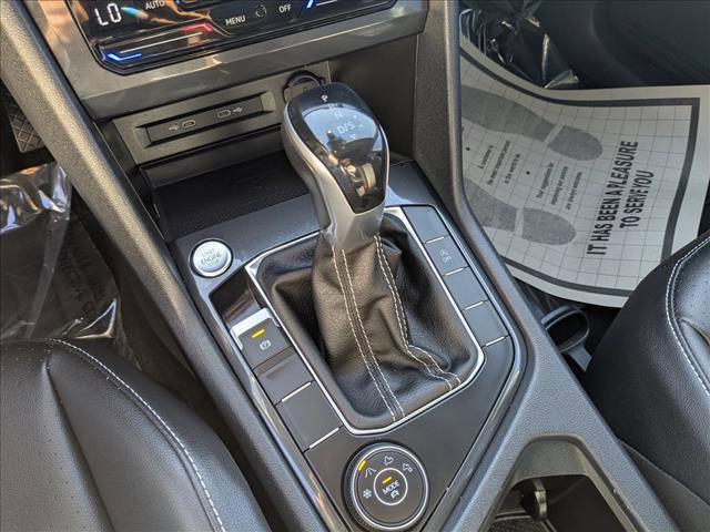 Used 2022 Volkswagen Tiguan SE image 22