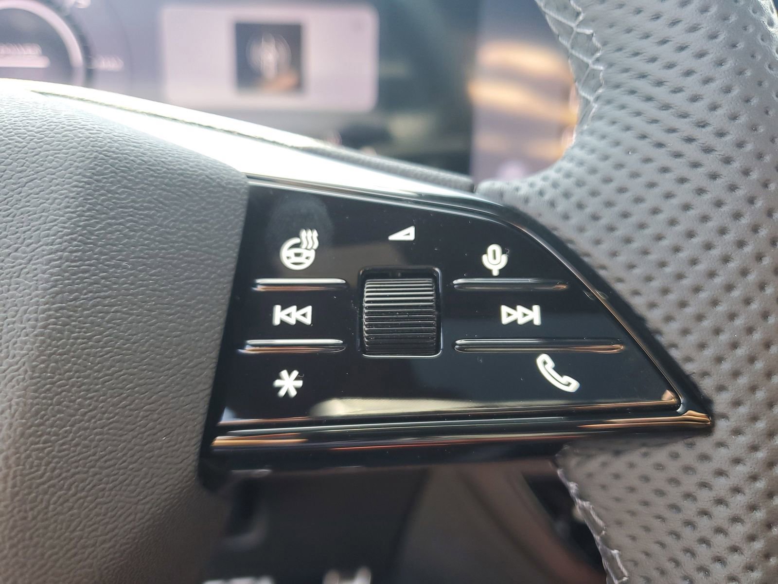 New 2027 Audi SQ6 e-tron Prestige AWD/4WD image 30