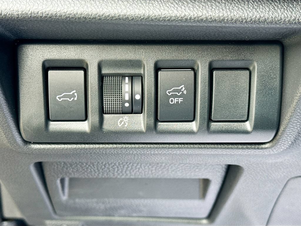 Certified 2023 Subaru Outback Onyx Edition XT AWD/4WD image 10