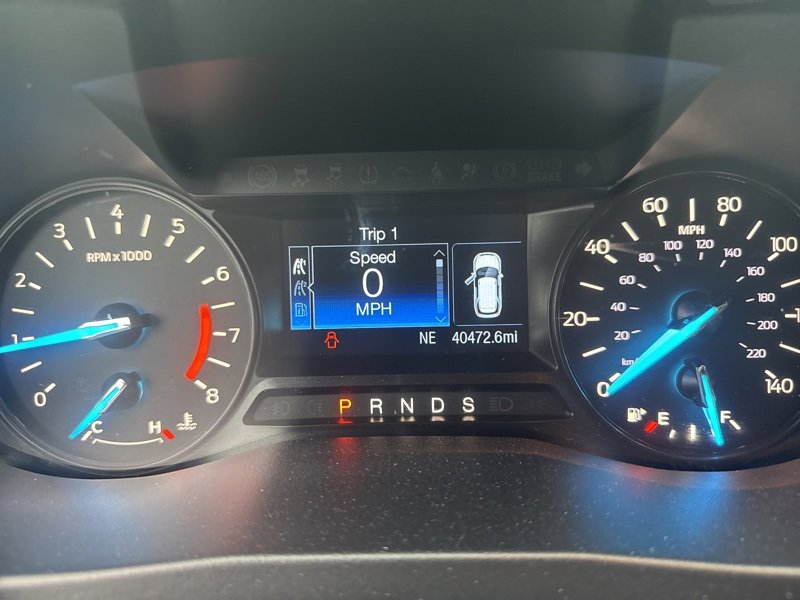 Used 2019 Ford Explorer XLT image 12