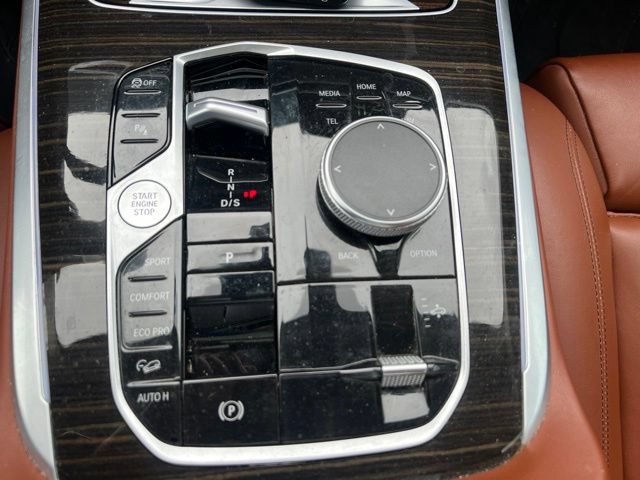 Used 2024 BMW X7 xDrive40i w/ Premium Package AWD/4WD image 32