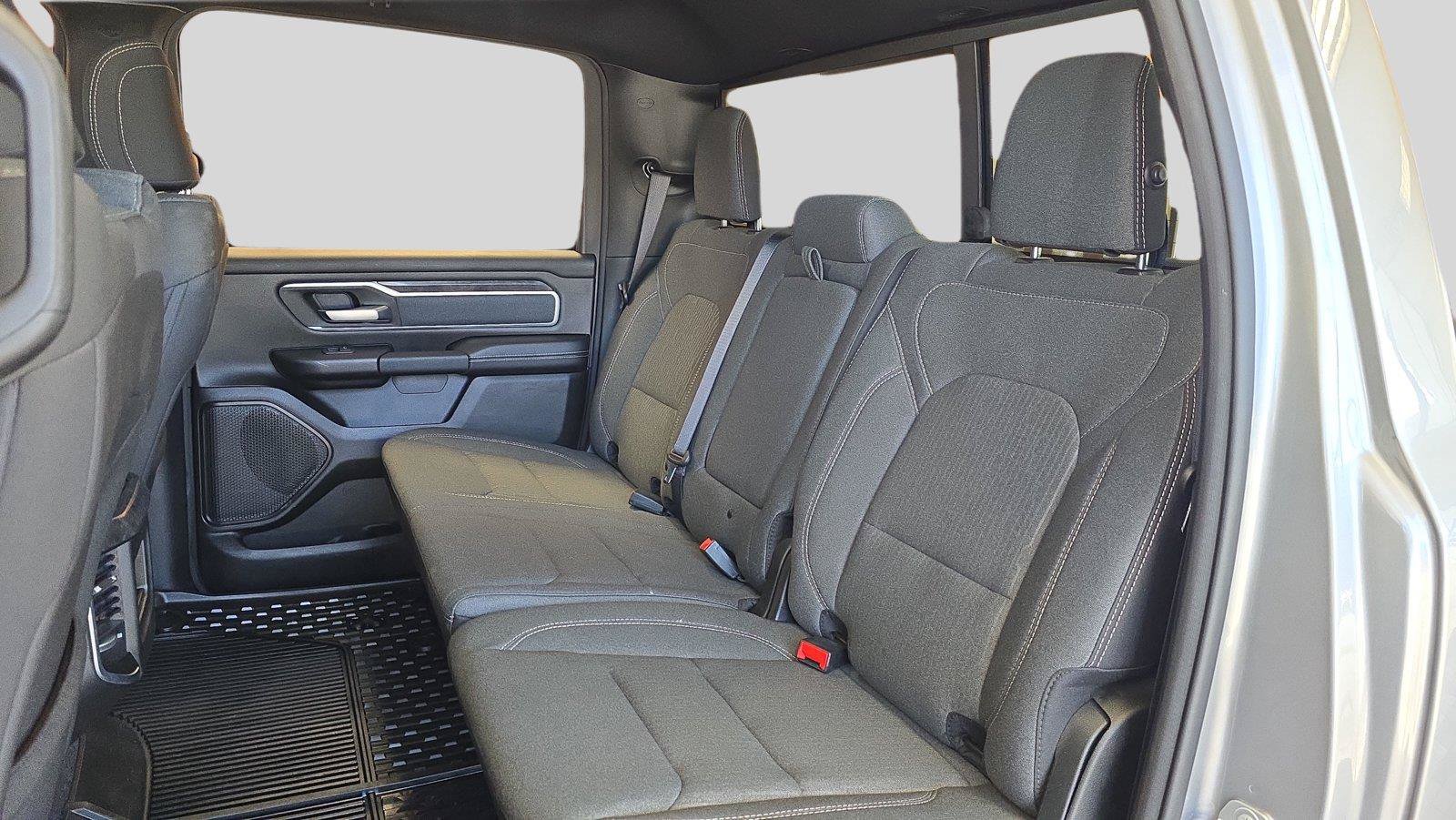 Used 2022 RAM 1500 Big Horn AWD/4WD image 18
