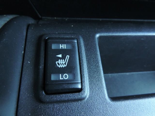 Used 2021 Nissan Titan SV w/ SV Convenience Package image 30