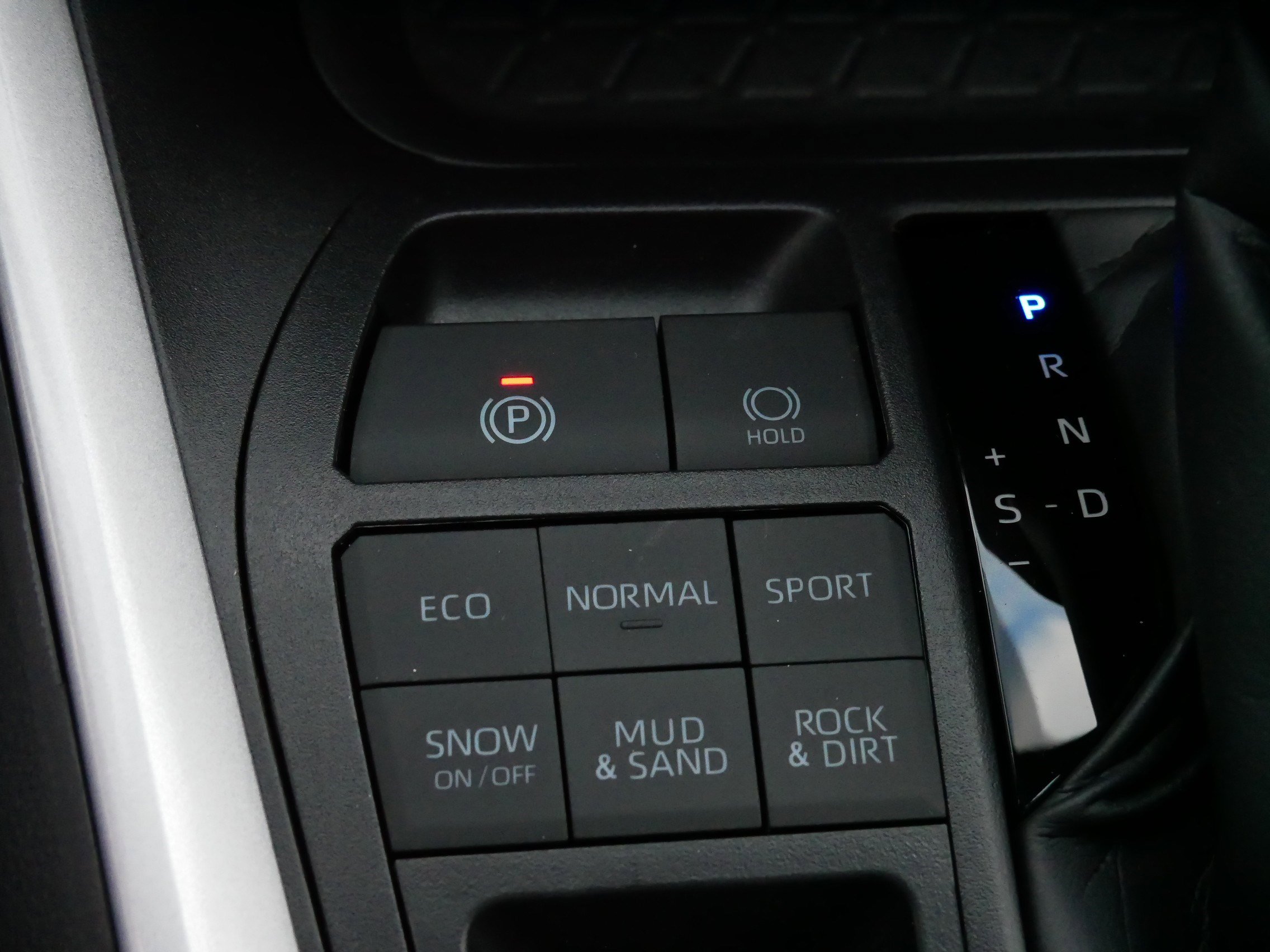 Certified 2025 Toyota RAV4 XLE Premium image 29