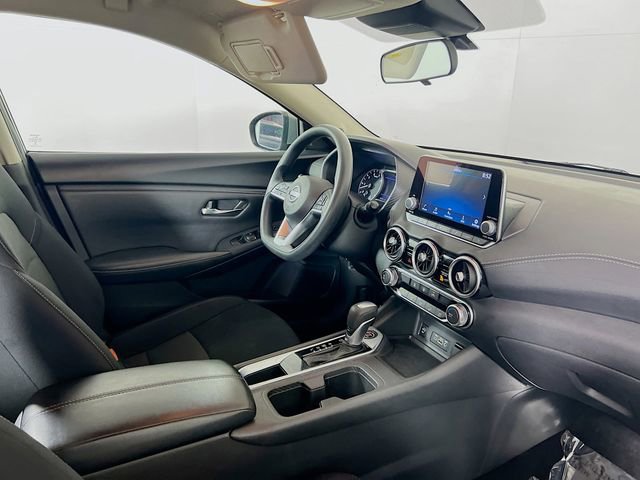 Used 2024 Nissan Sentra SV image 9