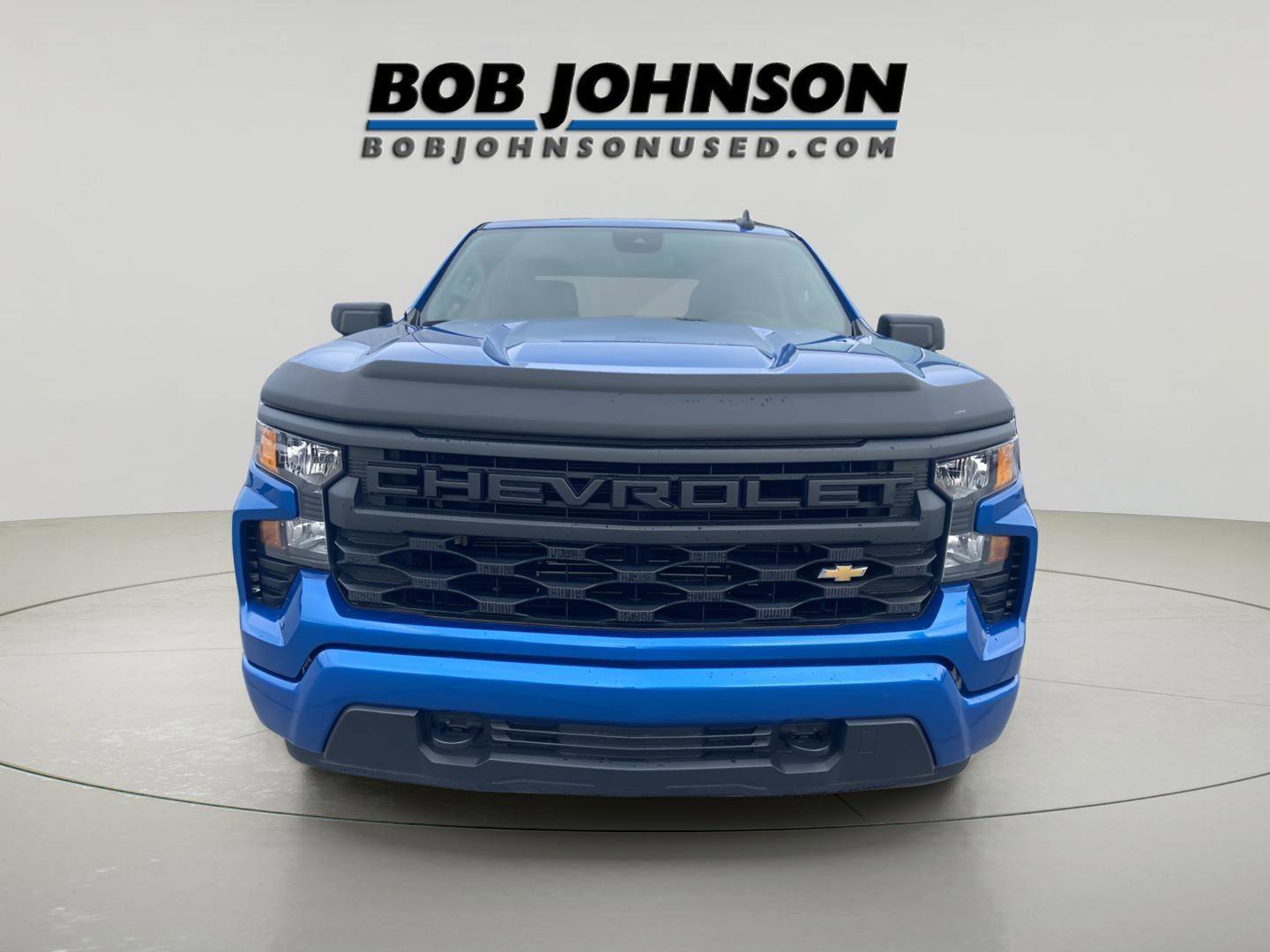 Used 2024 Chevrolet Silverado 1500 Custom image 2