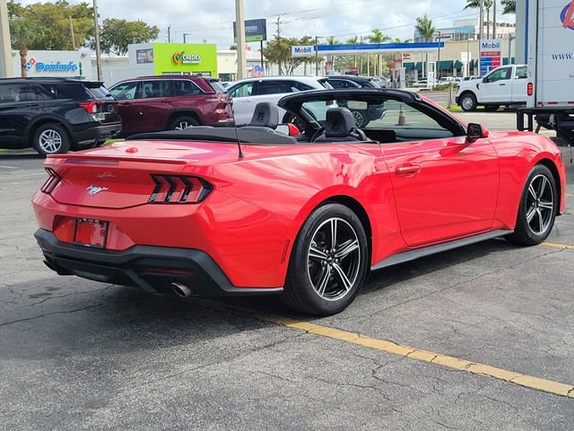 Used 2025 Ford Mustang Premium image 4