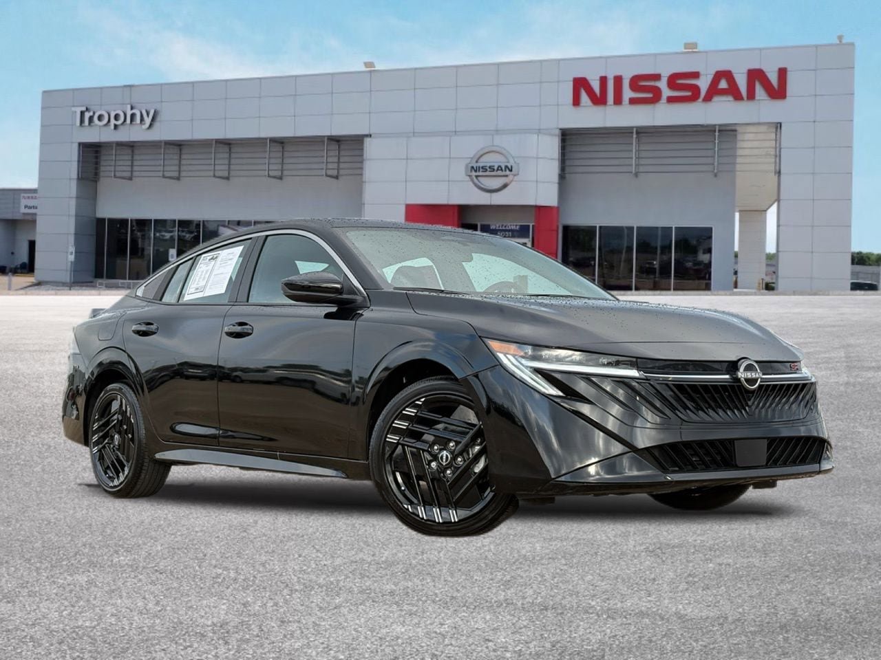Certified 2026 Nissan Sentra SR w/ Floor Mat Package
