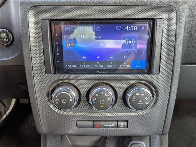 Used 2013 Dodge Challenger R/T RWD image 11