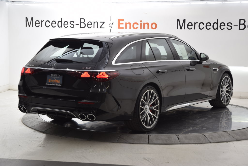 Used 2026 Mercedes-Benz E 53 AMG e 4MATIC Wagon image 6