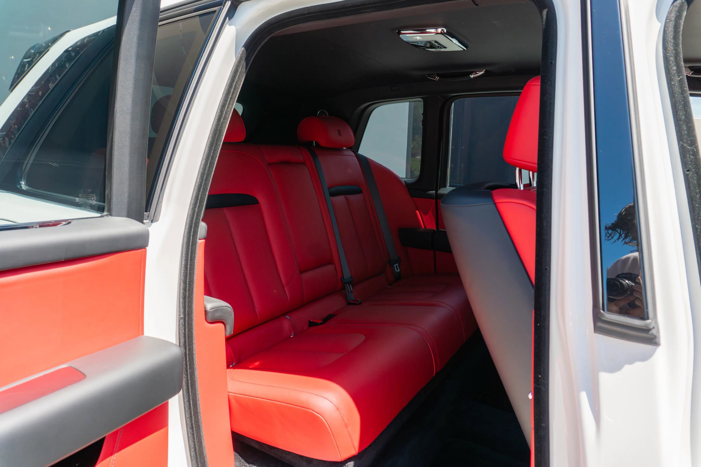 Used 2026 Rolls-Royce Cullinan AWD/4WD image 13