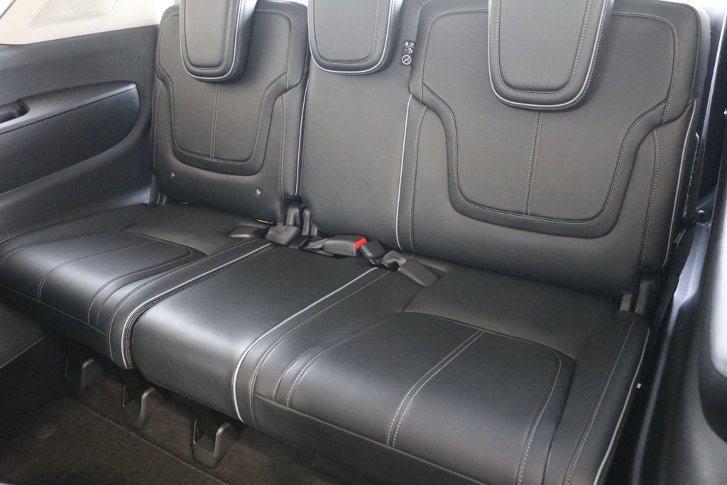 Certified 2025 INFINITI QX80 Sensory image 30