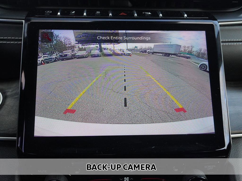 Used 2021 Jeep Grand Cherokee L Limited AWD/4WD image 6