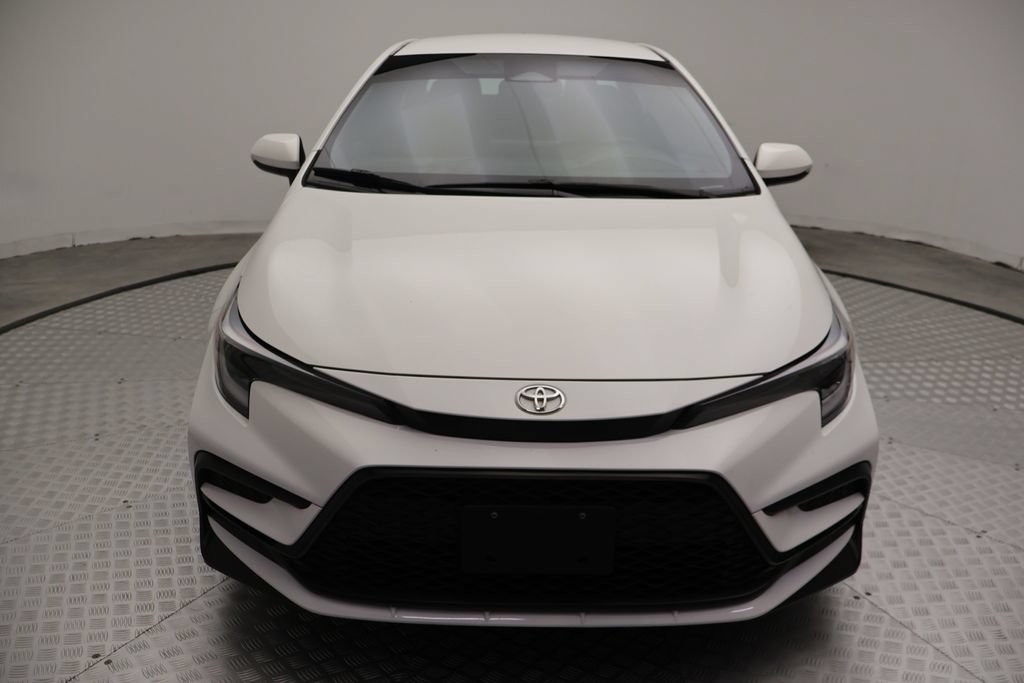 Used 2024 Toyota Corolla SE FWD image 5