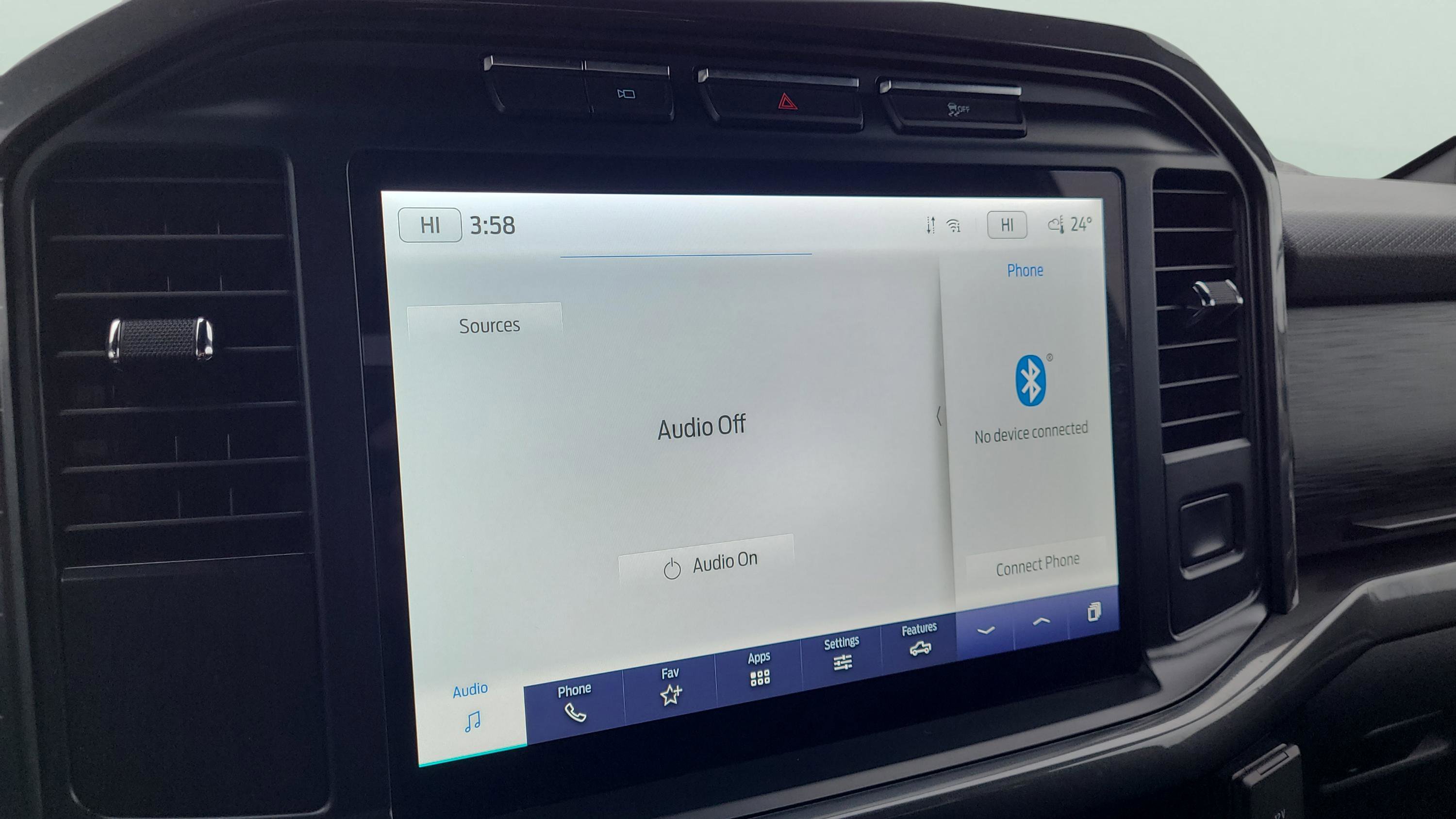 Used 2022 Ford F150 XLT w/ Equipment Group 302A High image 18