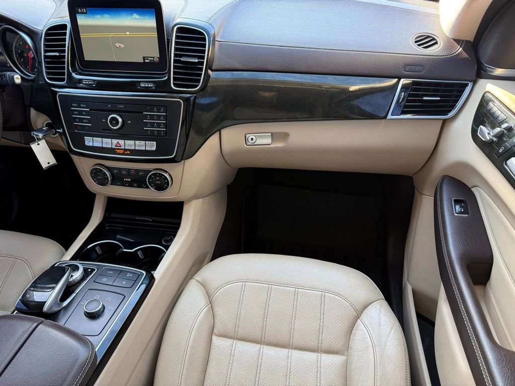 Used 2017 Mercedes-Benz GLS 450 GLS 450 image 12