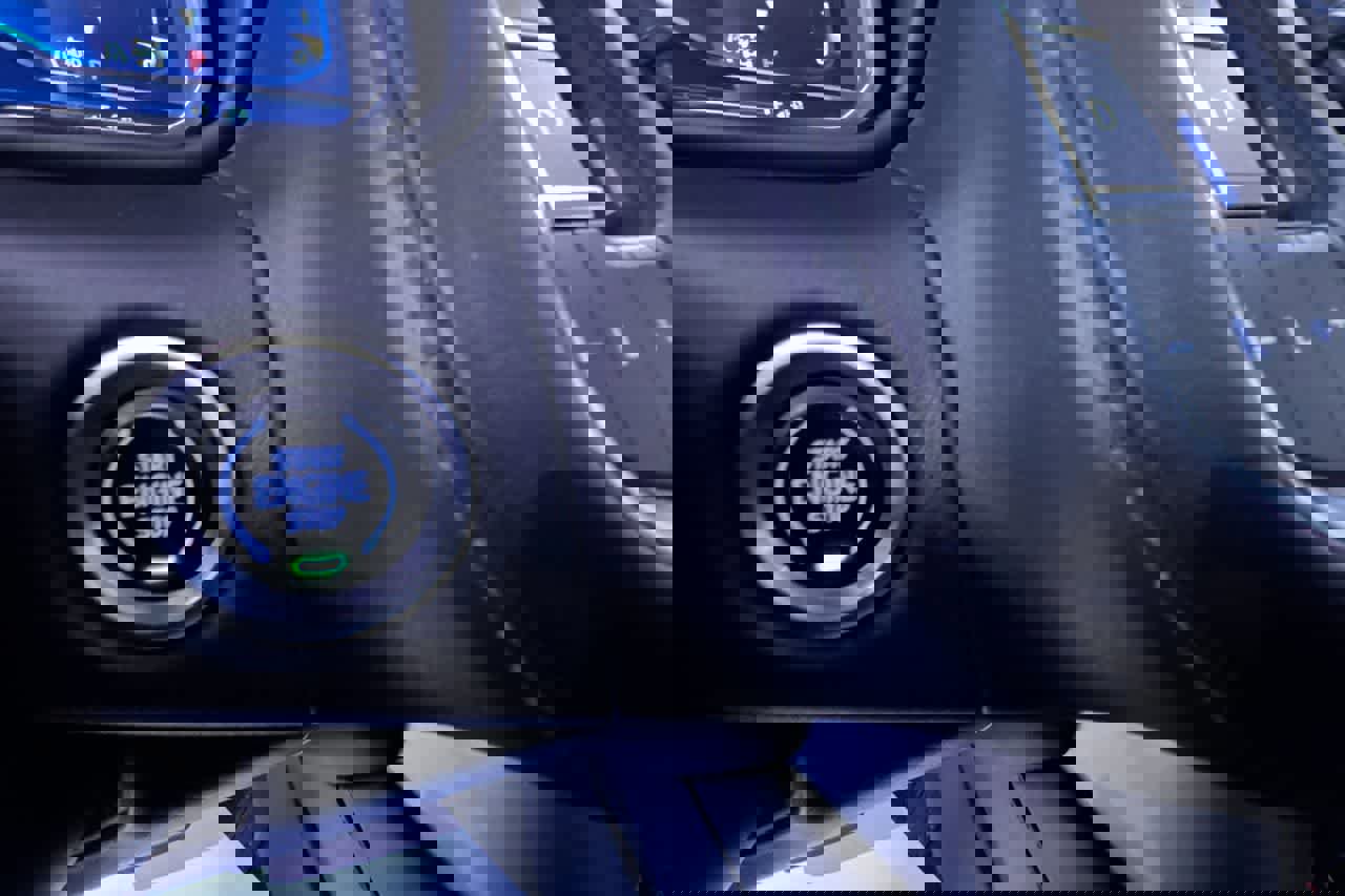 Used 2022 Chevrolet Tahoe LT w/ LT Signature Plus Package image 17