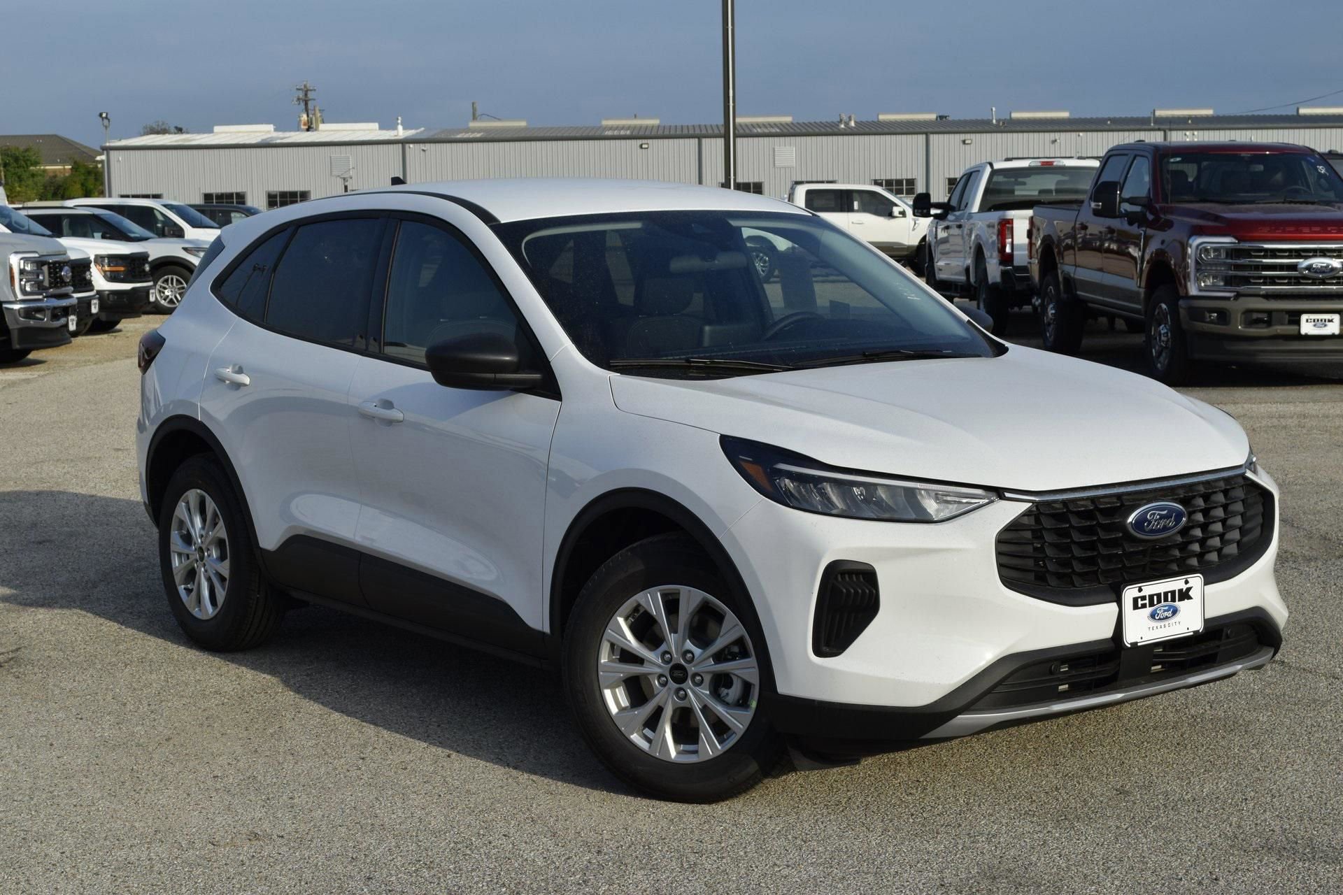 New 2026 Ford Escape Active image 3