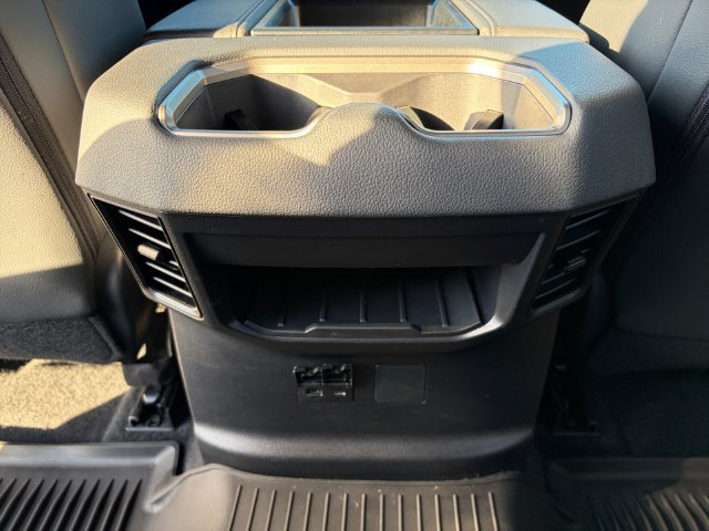 Used 2025 Toyota Tundra Limited AWD/4WD image 20