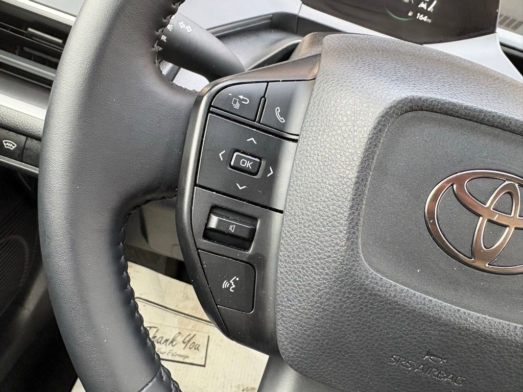 Used 2025 Toyota Prius LE image 21